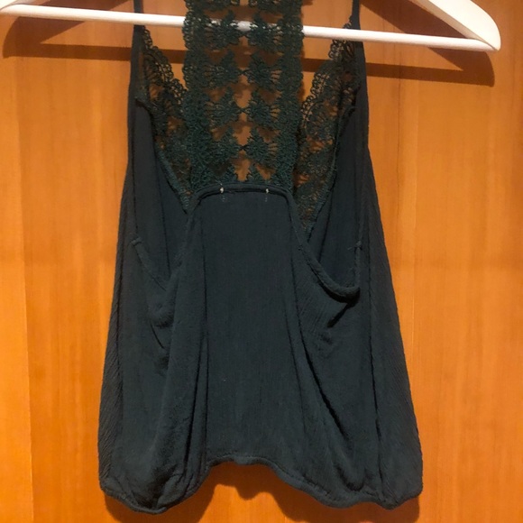 Wet Seal | Lace-trim crop top - Picture 7 of 7